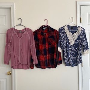 Set of 3 tops / shirts